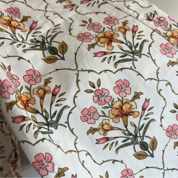 New Favorite Daughter Willow Shacket relaxed fit button down spring floral sz M - Picture 10 of 15